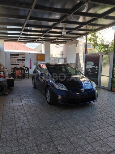 Toyota Prius-1