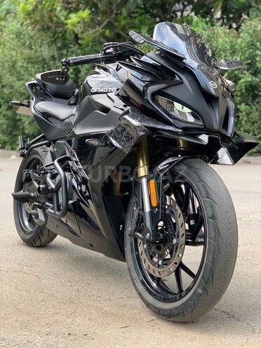 CFMOTO 250 SR-3