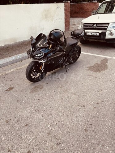 CFMOTO 250 SR-5