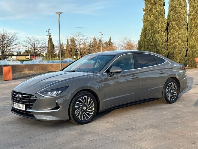 Hyundai Sonata-6