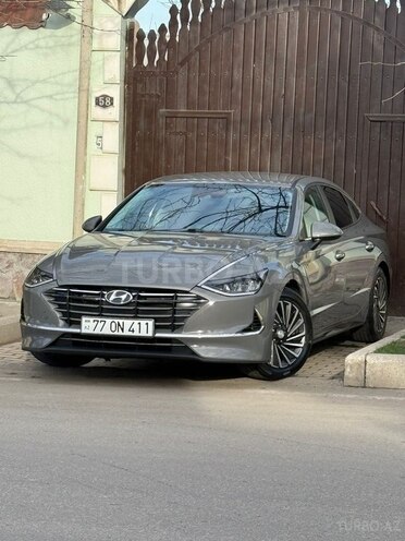Hyundai Sonata-11