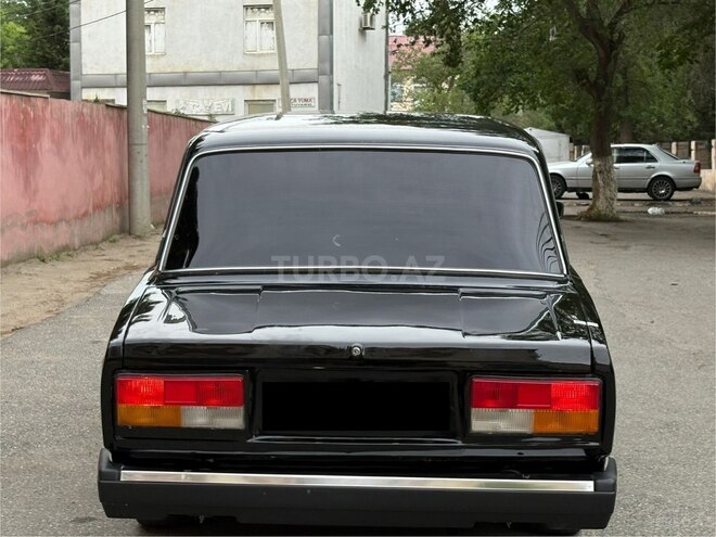 LADA (VAZ) 2107-10