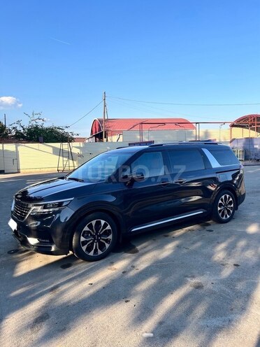 Kia Carnival-5
