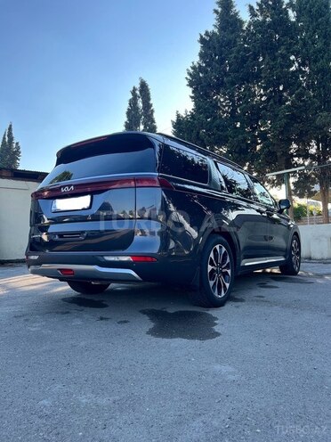 Kia Carnival-6