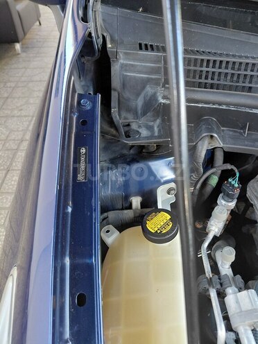 Toyota Prius-14