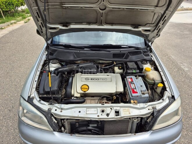 Opel Astra-7