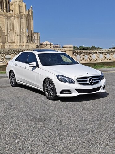 Mercedes E 220-2