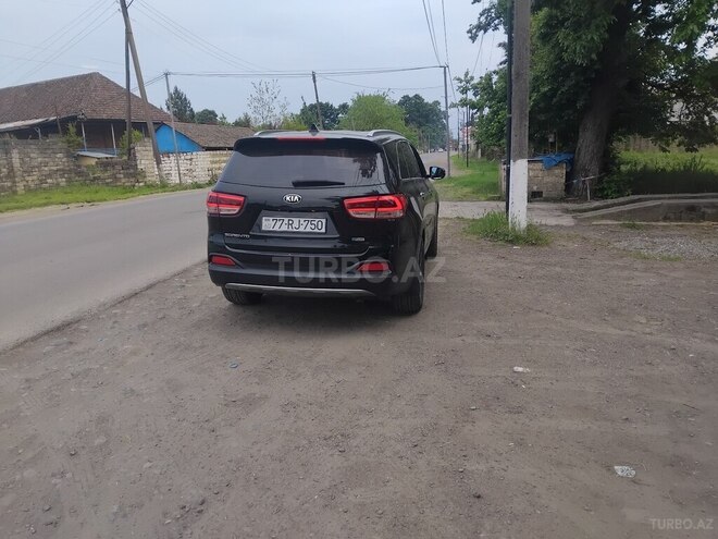 Kia Sorento-3