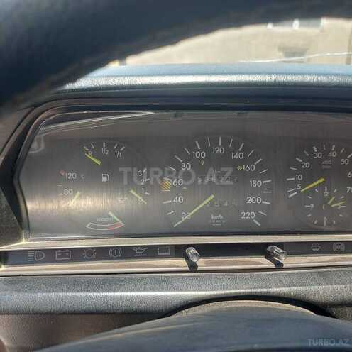 Mercedes 190-6
