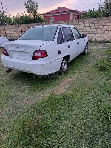 Daewoo Nexia-3
