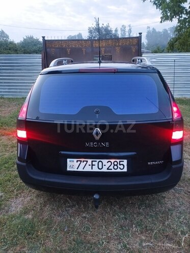 Renault Megane-2