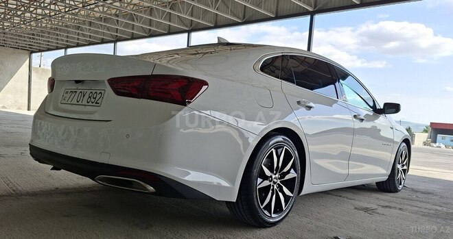 Chevrolet Malibu-2