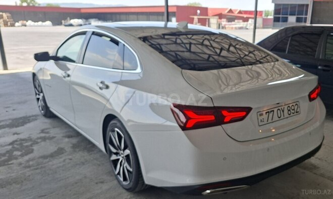 Chevrolet Malibu-7