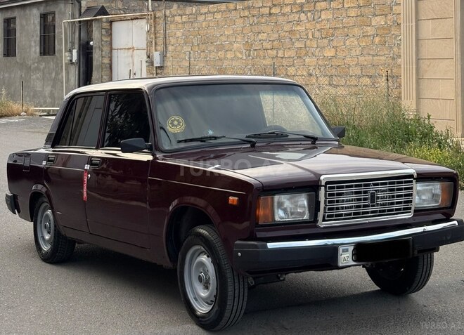 LADA (VAZ) 2107-5