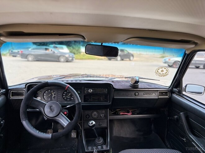 LADA (VAZ) 2107-8
