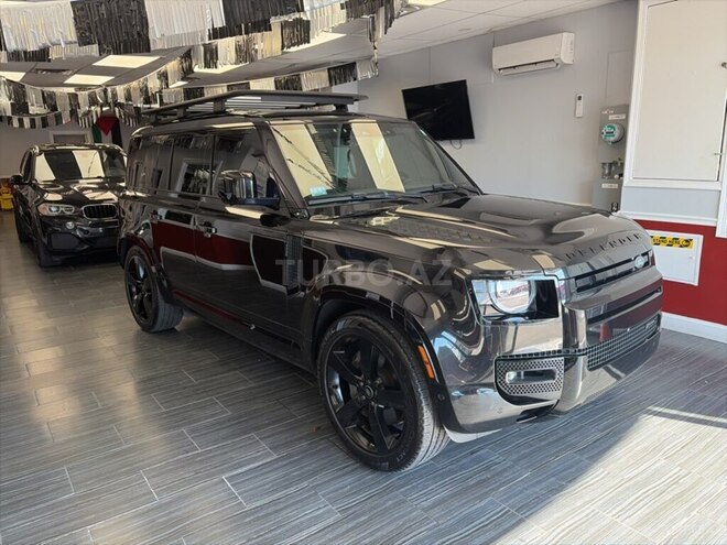 Land Rover Defender-1