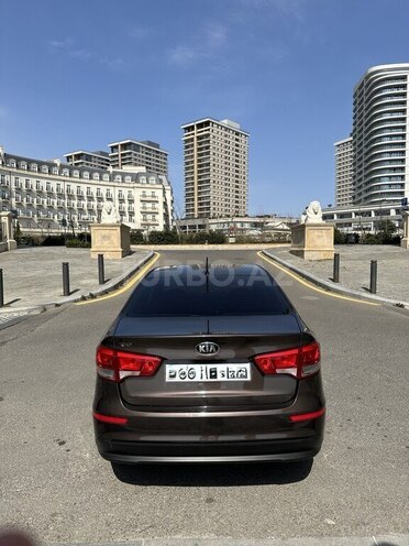 Kia Rio-2