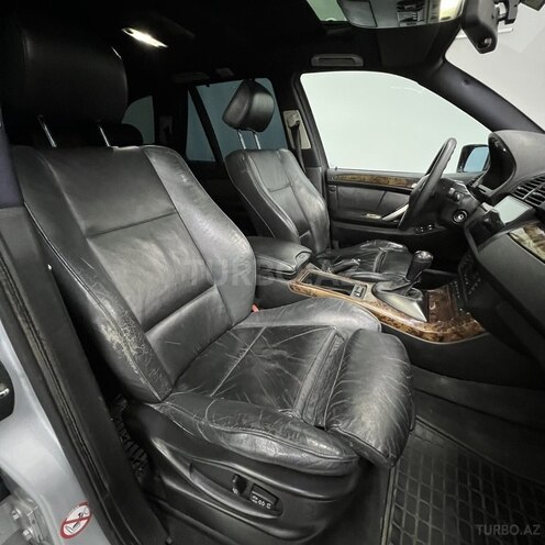BMW X5-8