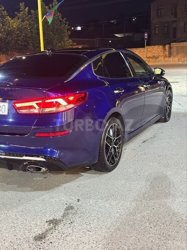 Kia Optima-2