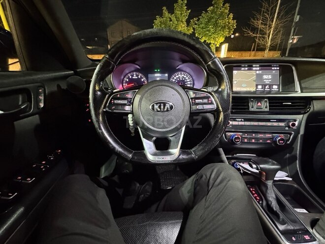 Kia Optima-16