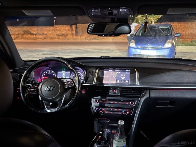 Kia Optima-13