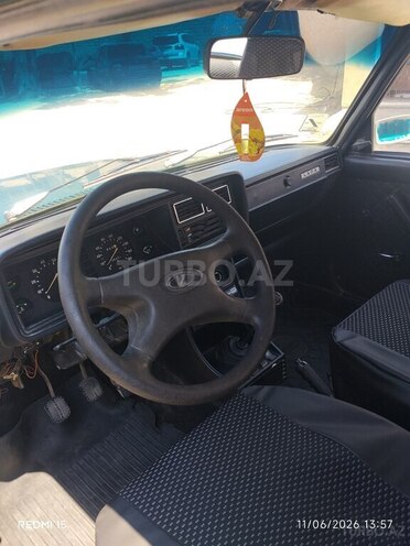 LADA (VAZ) 2107-4