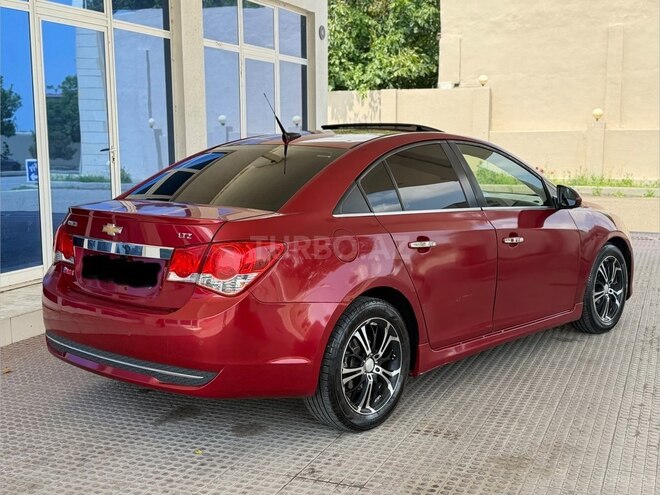 Chevrolet Cruze-4
