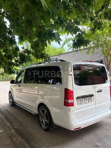 Mercedes Metris-5