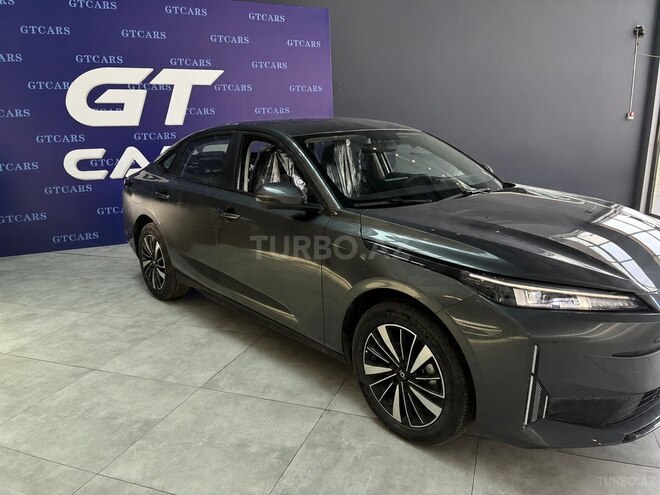 Changan Qiyuan A05-3