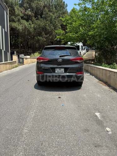 Hyundai Tucson-4