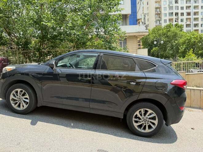 Hyundai Tucson-2