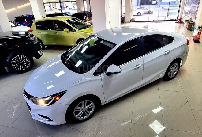 Chevrolet Cruze-11