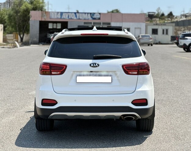 Kia Sorento-7
