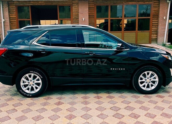 Chevrolet Equinox-5