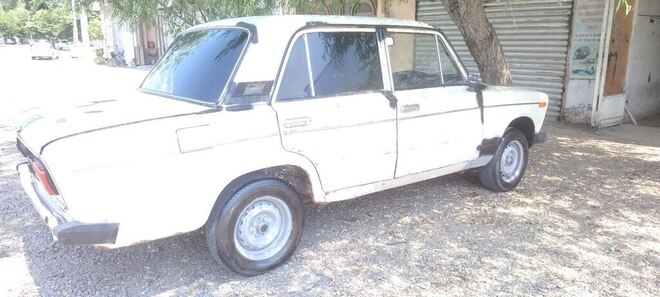 LADA (VAZ) 2106-10
