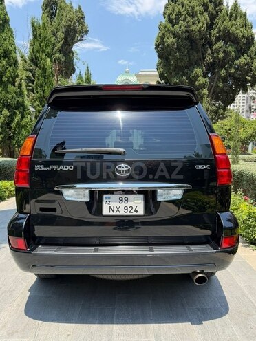 Toyota Land Cruiser Prado-4