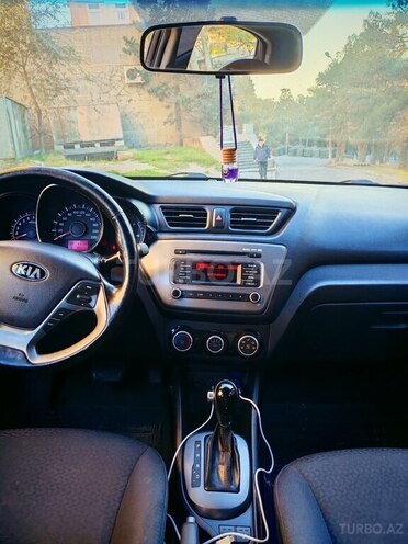 Kia Rio-9