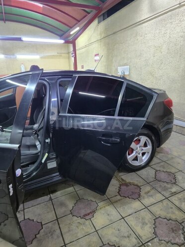 Chevrolet Cruze-4