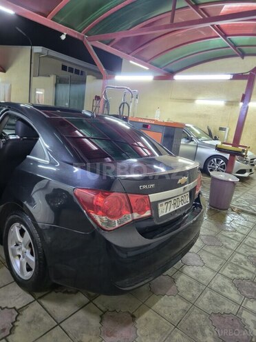 Chevrolet Cruze-6