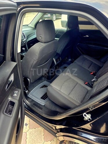 Chevrolet Equinox-10