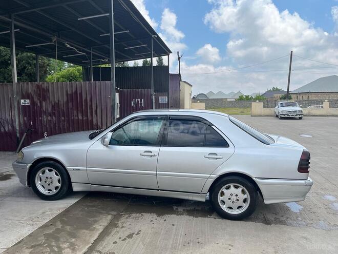 Mercedes C 180-4