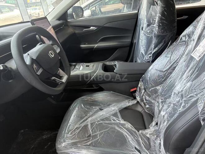 Changan Qiyuan A05-10