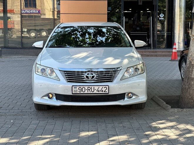 Toyota Camry-2