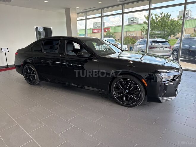 BMW 740-4