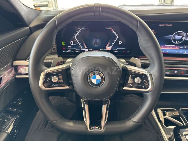 BMW 740-12