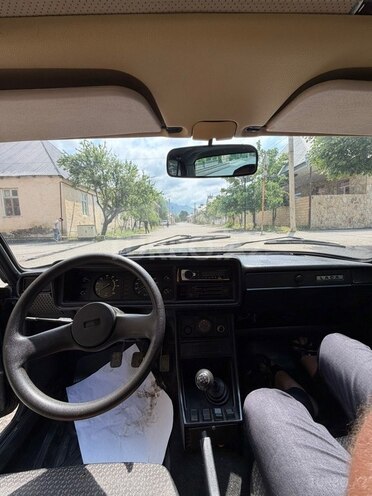 LADA (VAZ) 2107-4