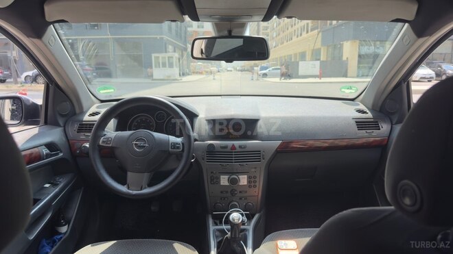 Opel Astra-9