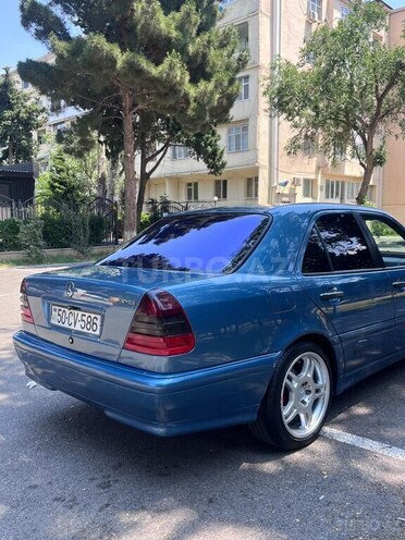 Mercedes C 180-5