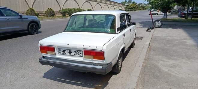 LADA (VAZ) 2107-10