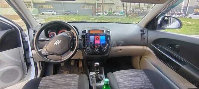 Kia Ceed-4